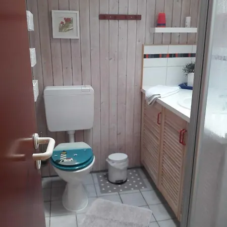 Apartment Ferienwohnung Hahn *